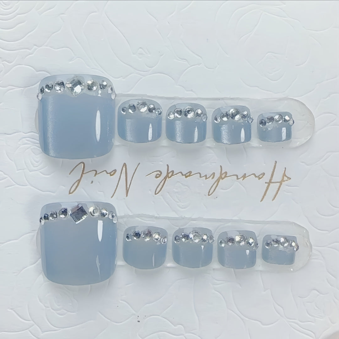 Elegant Rhinestone-Embellished Press-On Nails Stornfield