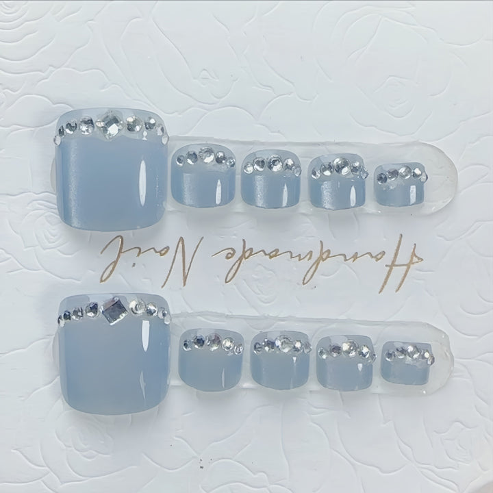 Elegant Rhinestone-Embellished Press-On Nails Stornfield