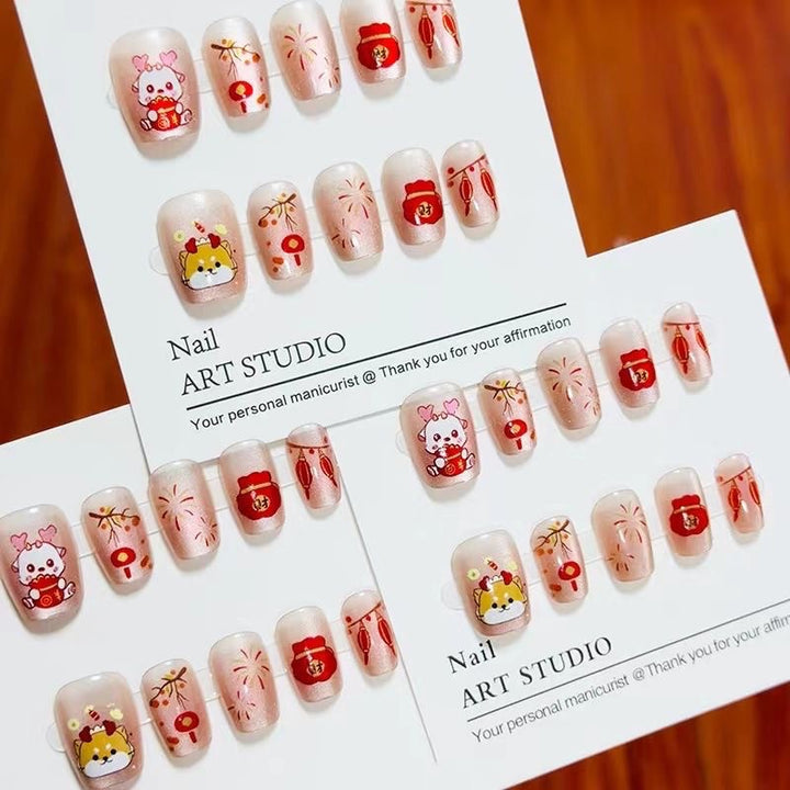 Creative nail art with fantasy motifs Stornfield