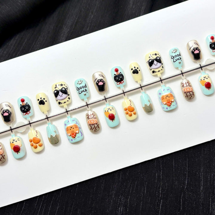 Artistic Press-On Nail Art Set with Cute Animal Designs