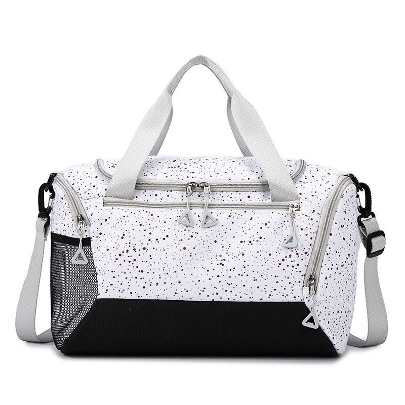 Sporty shoulder bag with versatile compartments Stornfield