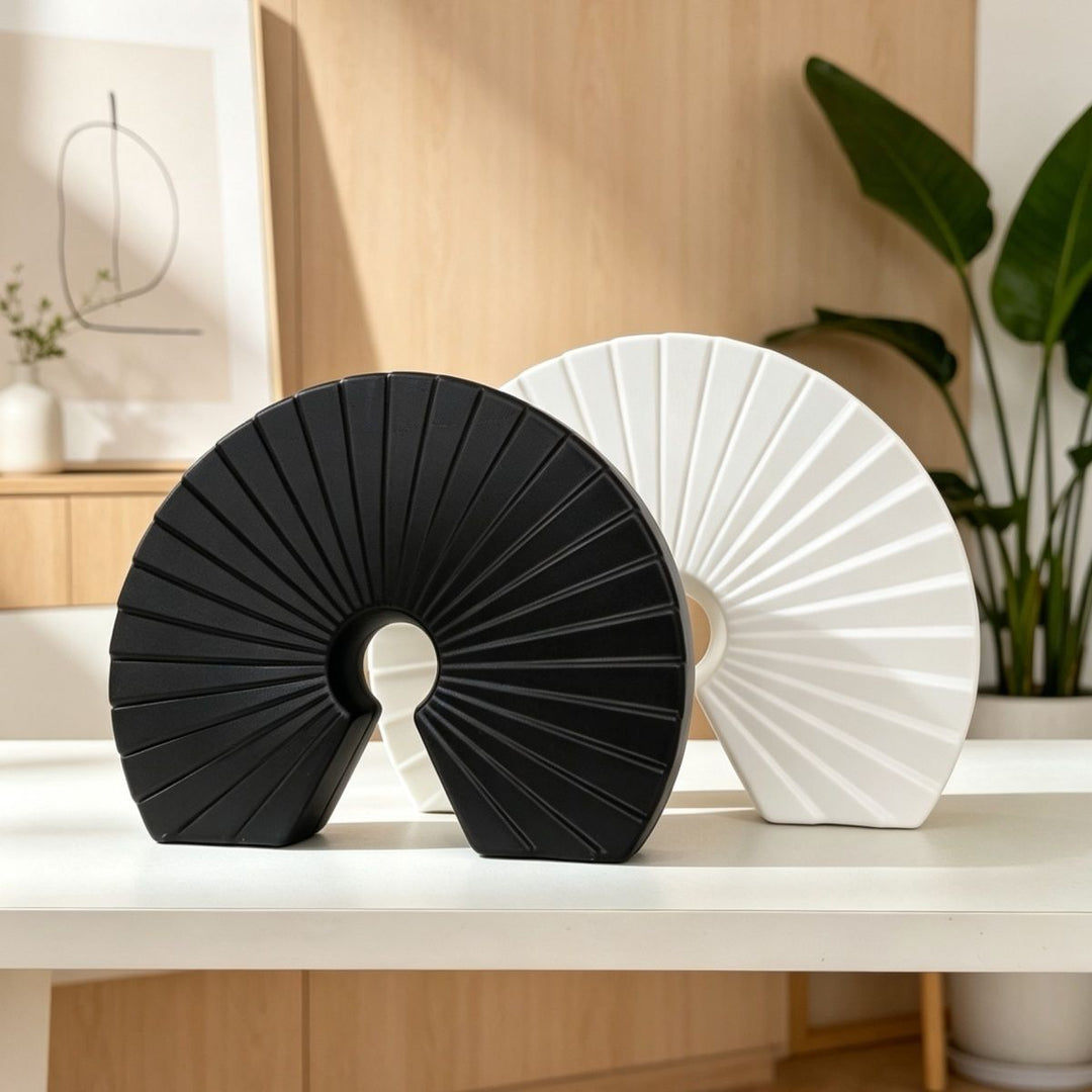 Decorative Fan-Shaped Stornfeild