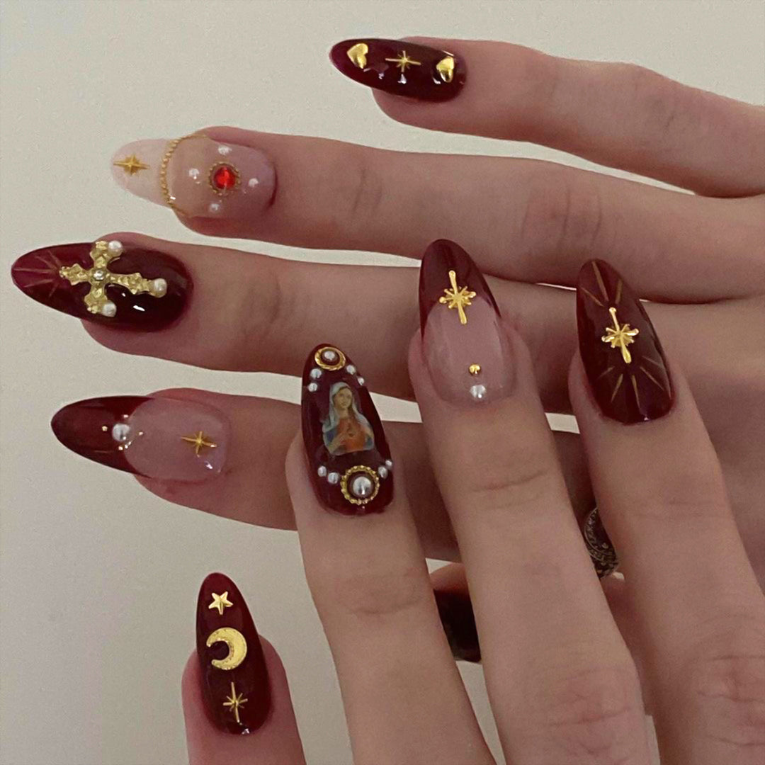 Artificial nail art with playful dots and bows Stornfield