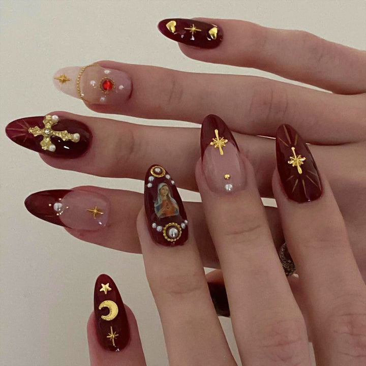 Artificial nail art with playful dots and bows Stornfield