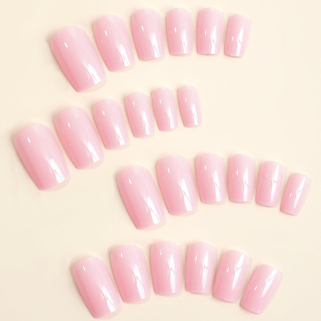 Artificial nails in natural look Stornfield