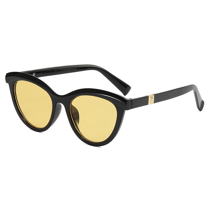 Ladies elegant Cat-Eye sunglasses with stylish metal frame Stornfield