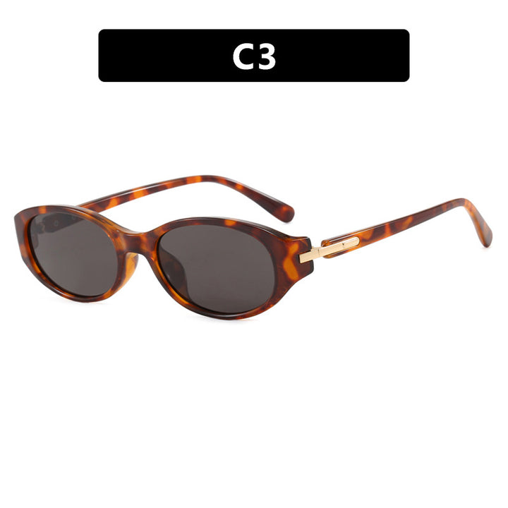Women's cat-eye sunglasses with a robust frame and polarized lenses Stornfield