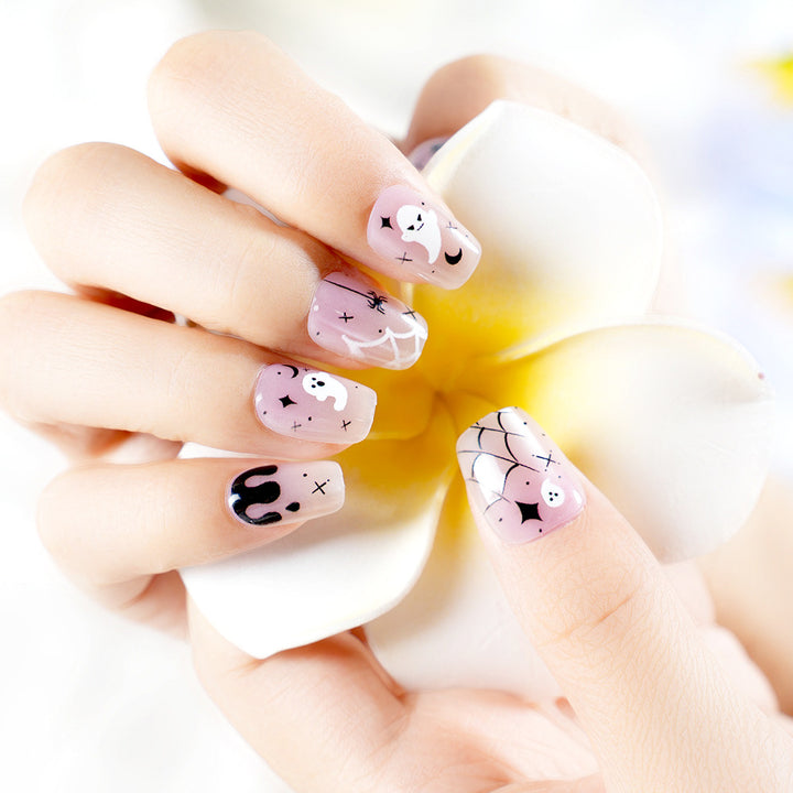 Artistic Seasonal Nail Design Set Stornfield