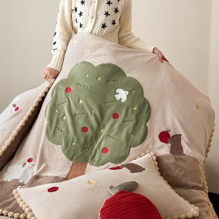 Plush Appliqué Pom-Pom Trim Duvet Cover Set