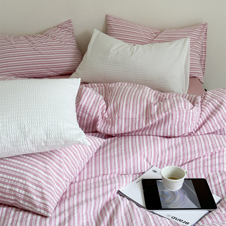 Noble bed linen set made of cotton percale with fine pinstripe structure and hotel closure