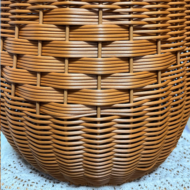 Women High-Quality Storage Basket with Padded Lid Stornfield