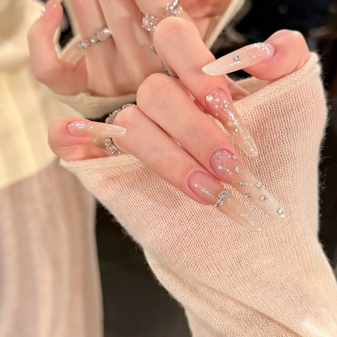 Artificial nails with elegant ombre effect Stornfield