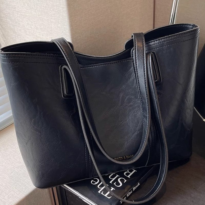 Modern Luxury Handheld Tote Stornfield