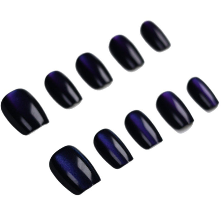 High-gloss nail modeling Stornfield