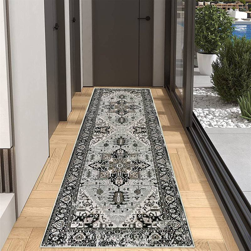 Elegant Geometric Pattern Runner Rug Stornfield
