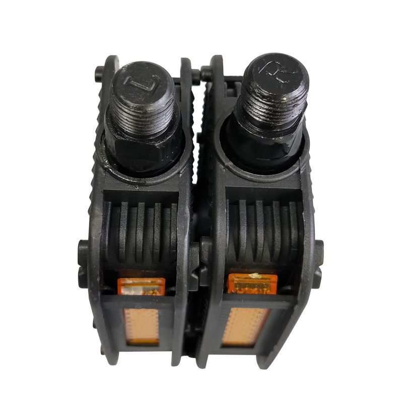 High-Traction Bicycle Pedals with Integrated Reflectors Stornfield