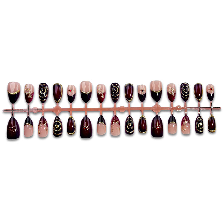 Artistic Press-On Nail Set with Vintage Design
