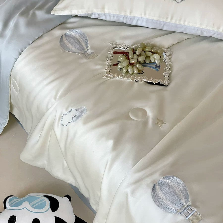Decorative Silky Smooth Embroidered Bedding Set Stornfield
