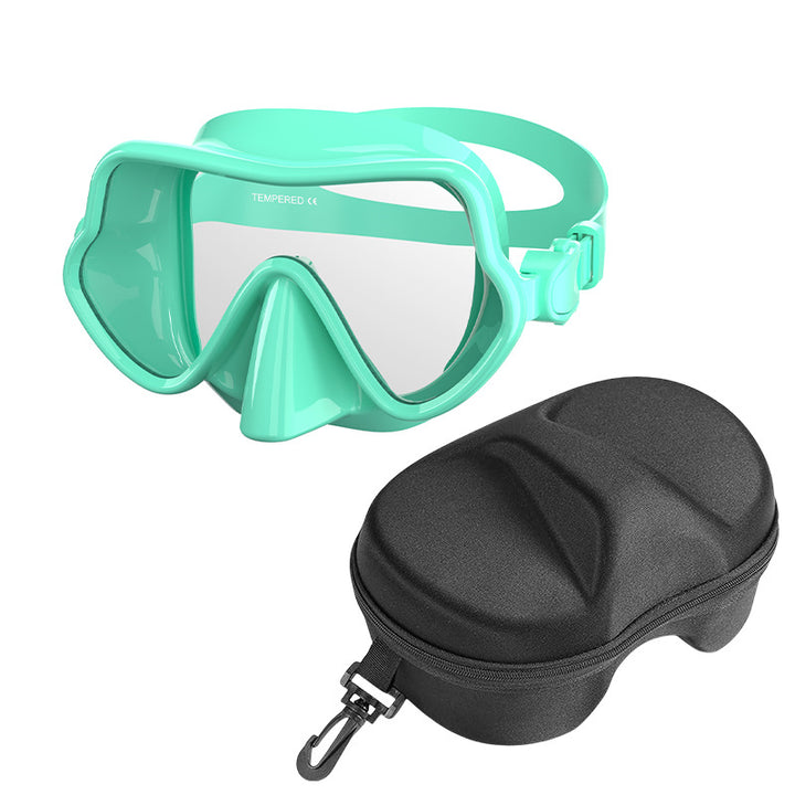 Diving mask with wide field of vision and comfortable wearing comfort Stornfield