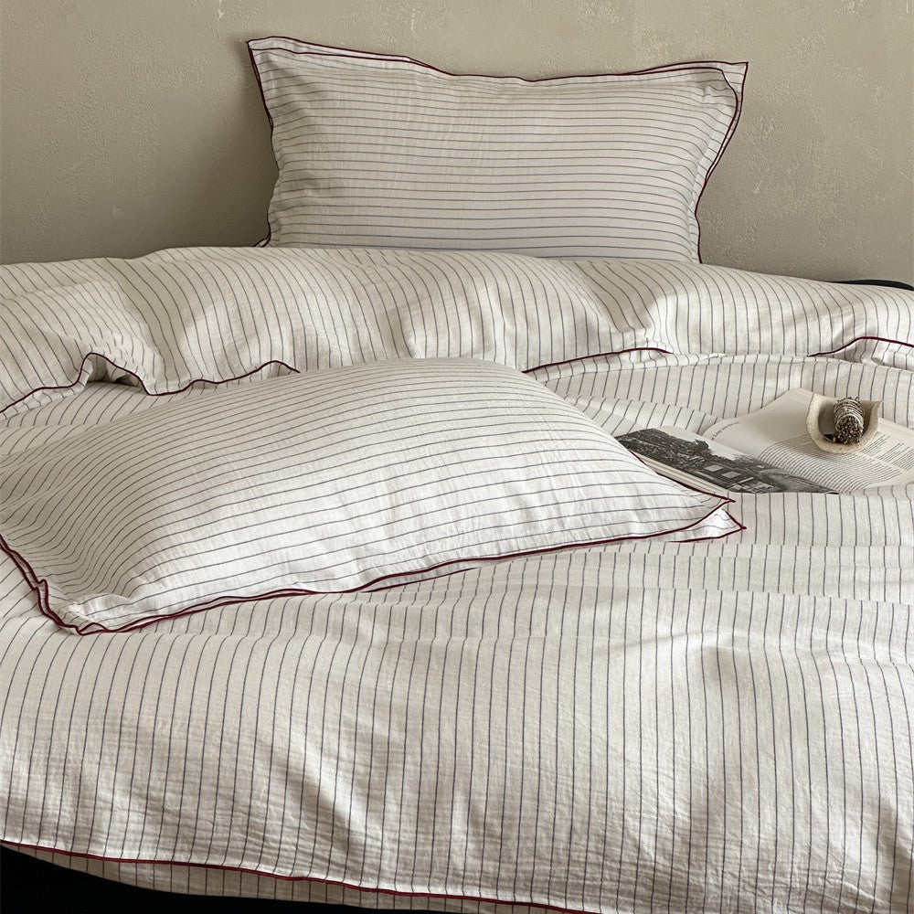 Striped Duvet Cover Set with Contrast Piped Edge and Matching Pillow Shams