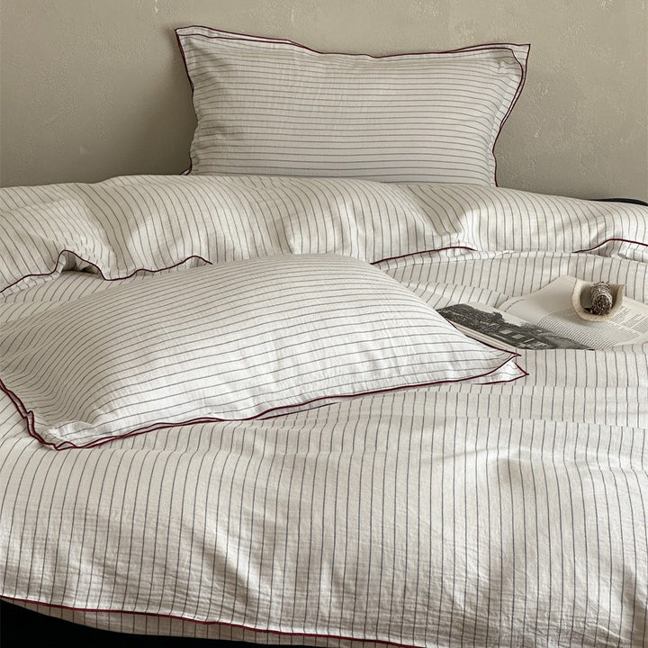 Striped Duvet Cover Set with Contrast Piped Edge and Matching Pillow Shams