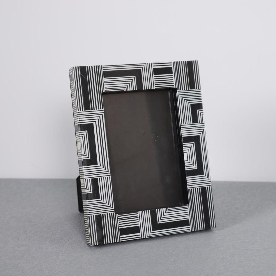 Geometric Decorative Photo Frame Set