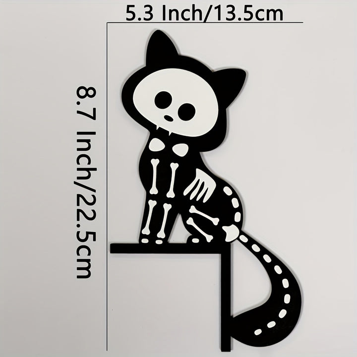 Filigree Halloween shelf hanger set with motif silhouettes for wall and shelf overhangs