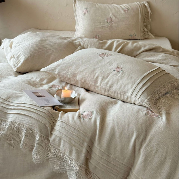 Embroidered Vintage Linen-Blend Duvet Cover Set with Pintuck Pleats & Lace Hem