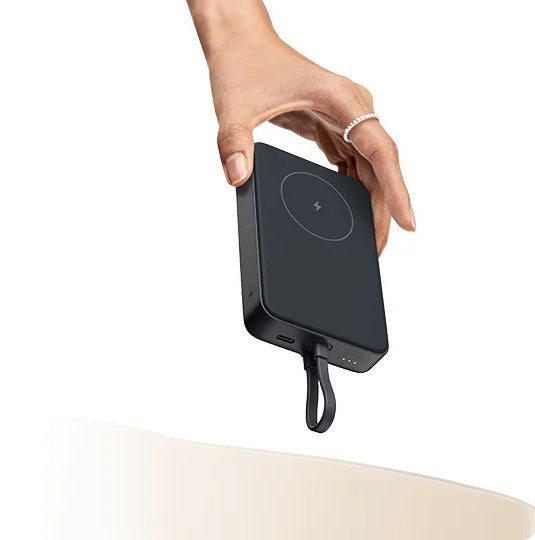 Magnetic wireless power bank with Magnetic alignment and USB-C pass-through Stornfield