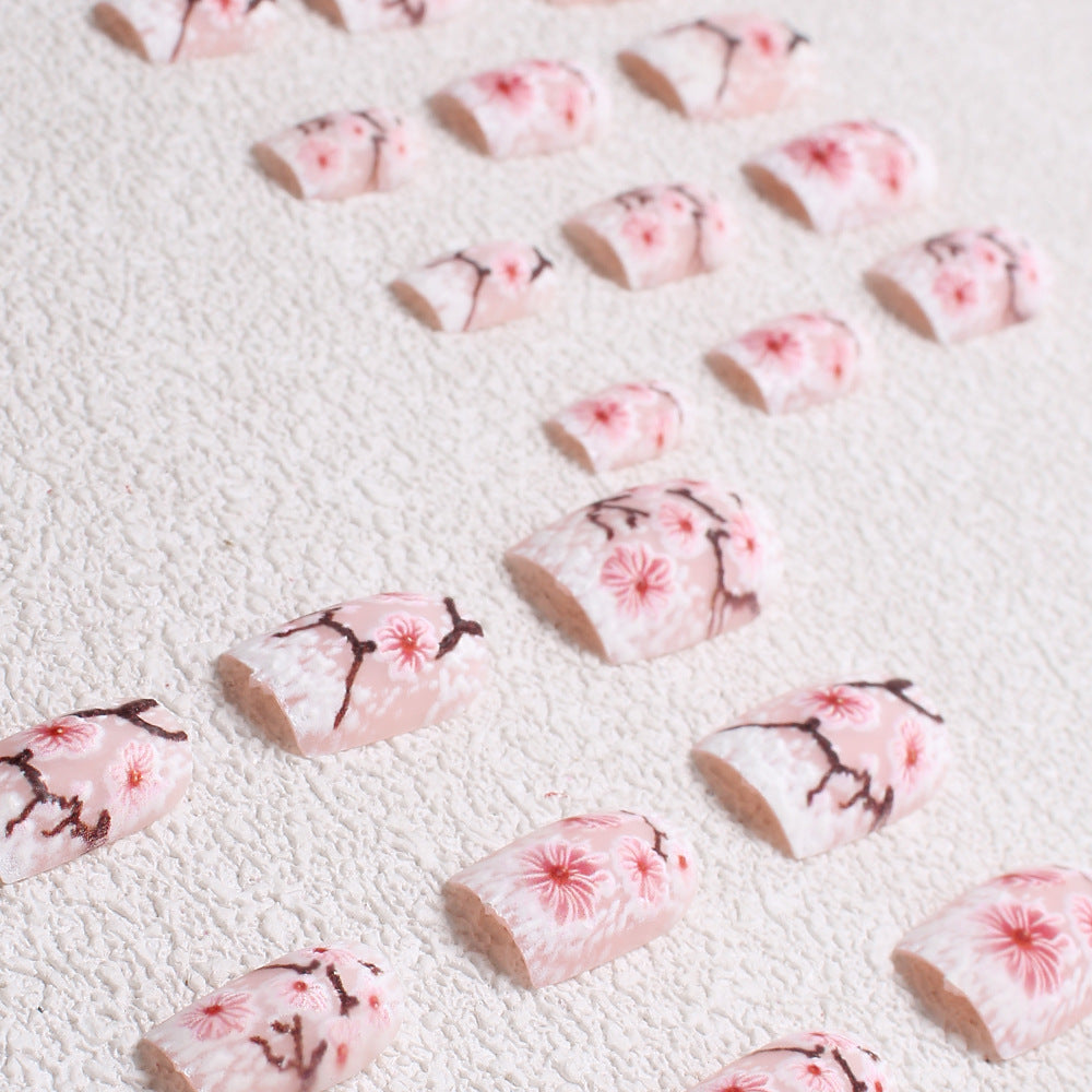 Floral Embellished Press-On Nail Art Stornfield