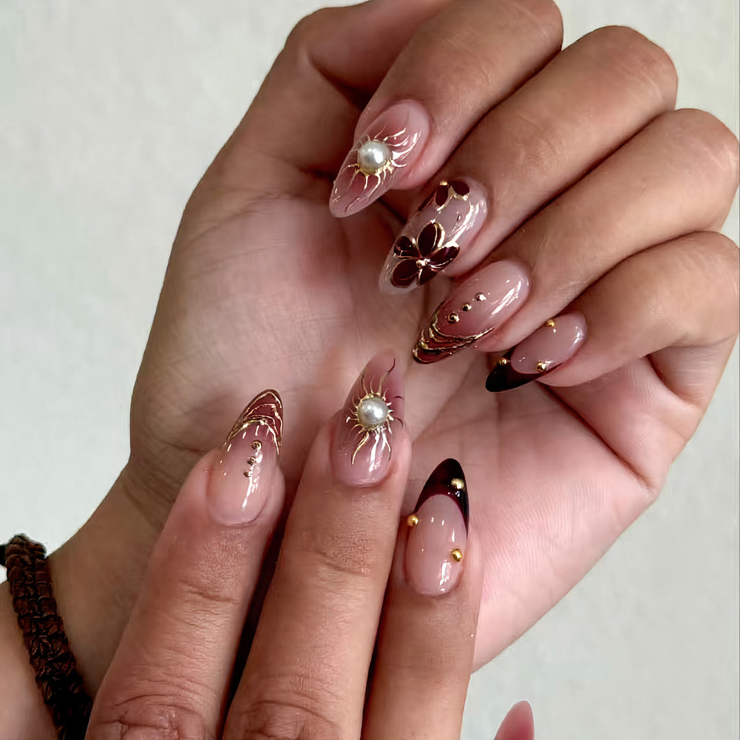 Luxury Artistic Press-On Nail Art Set with Floral and Pearl Accents