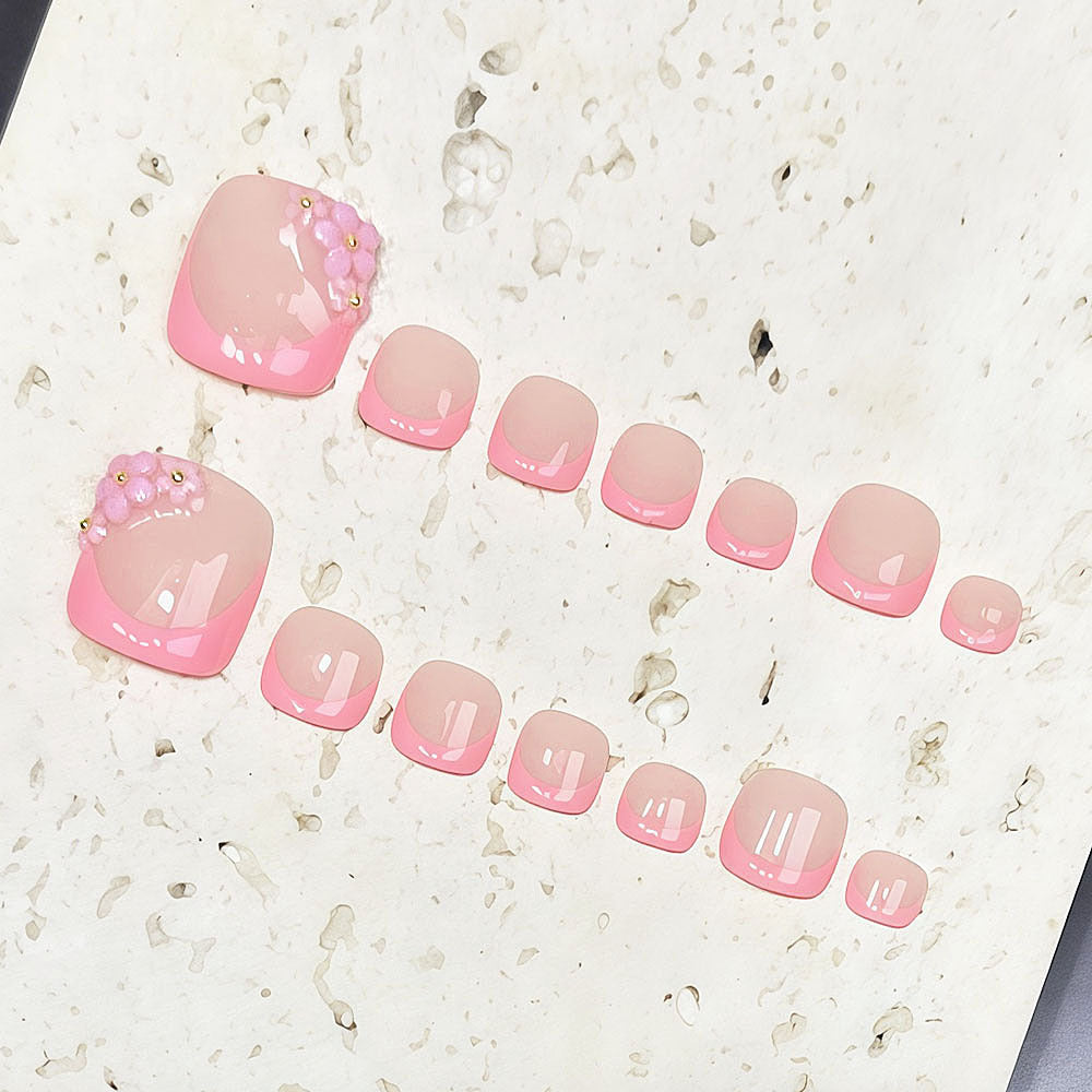Floral Charm Press-On Nail Set