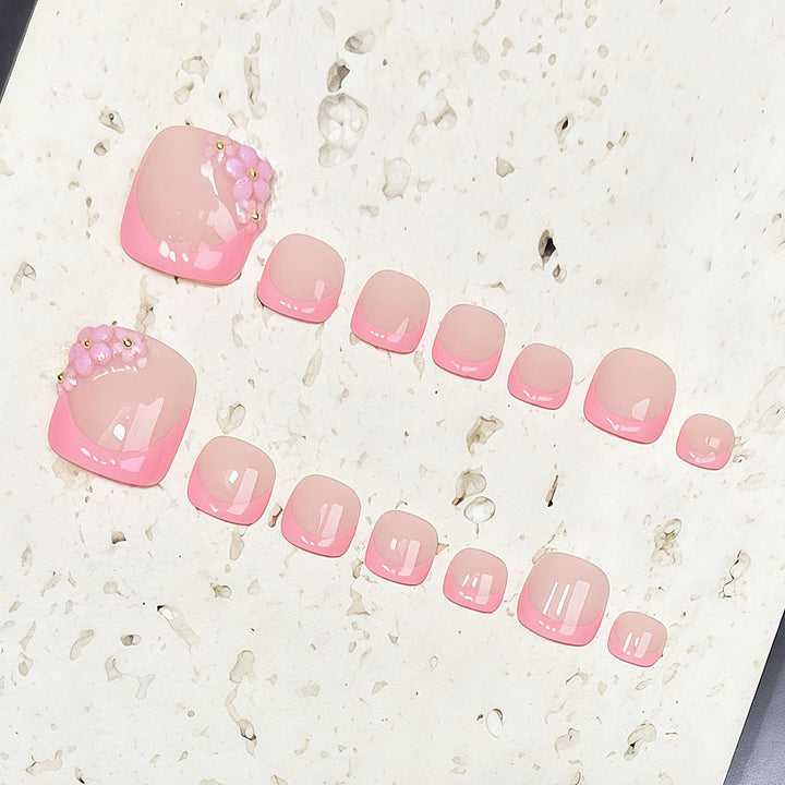 Floral Charm Press-On Nail Set