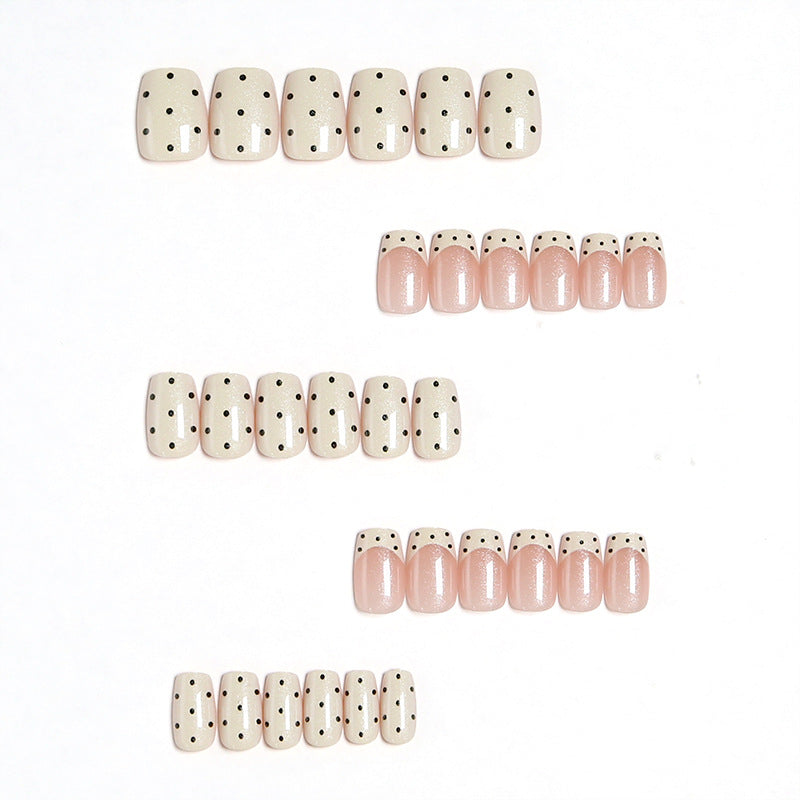 Trendy Nail Art Stornfield