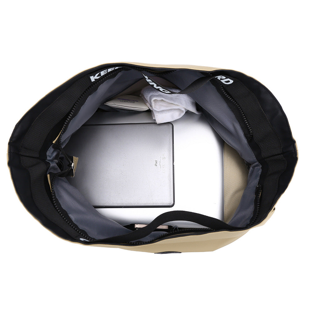 Practical Shoulder Bag Stornfield