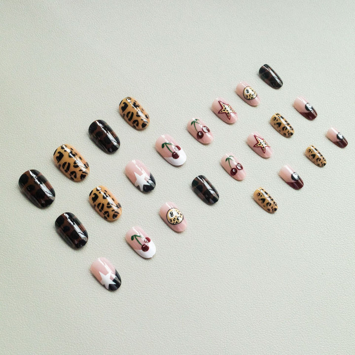 Artistic Themed Nail Art Design Kit
