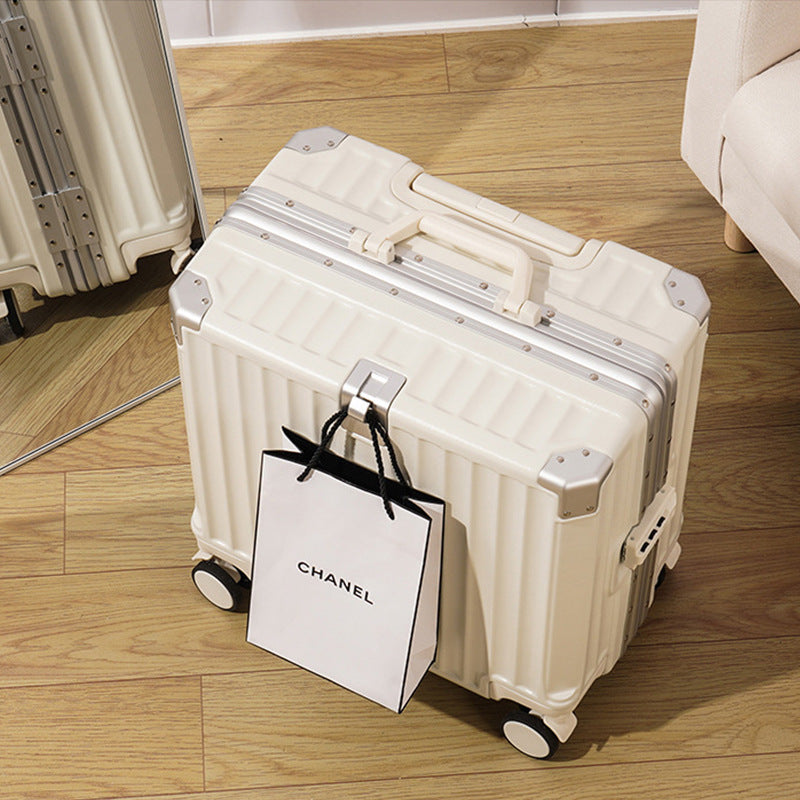 Stylish Multi-Compartment Hard Shell Suitcase Stornfield