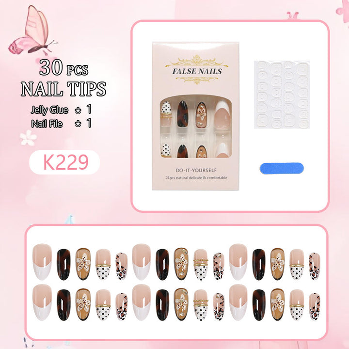 Exquisite nail art with elegant embellishments Stornfield