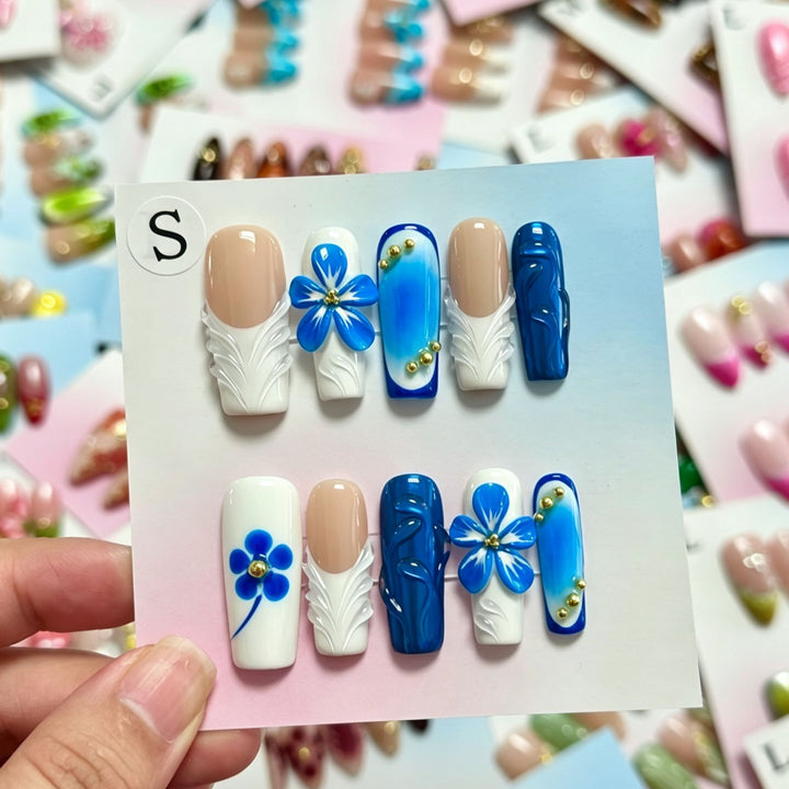 Handmade Floral Design Press-On Nails Set