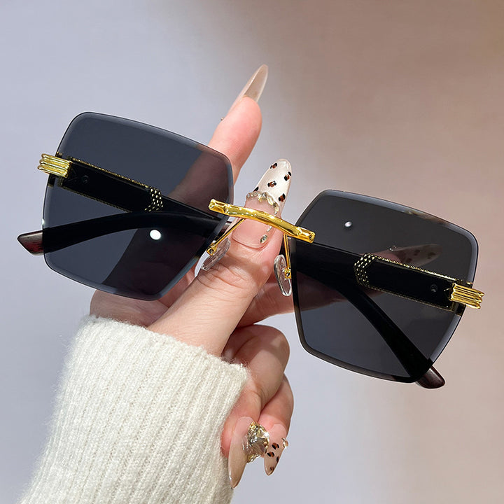 Women's stylish oversized square sunglasses Stornfield