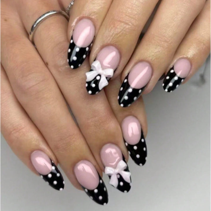 Stylish Polka Dot Press-On Nail Set Stornfield