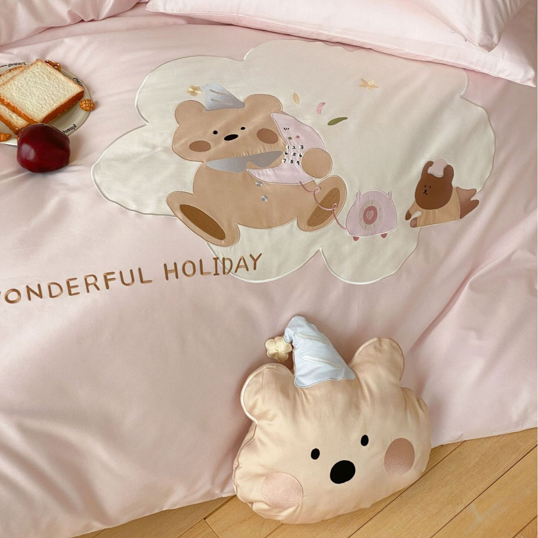 Cotton Sateen Teddy-Bear Printed Duvet Cover Set with Pillow Shams and Plush Accent
