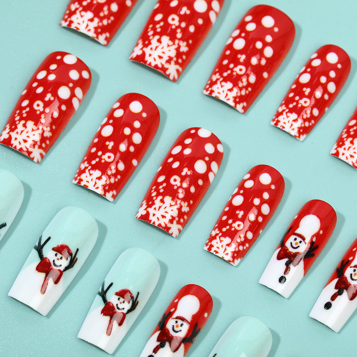 Artificial nails with festive Christmas designs Stornfield
