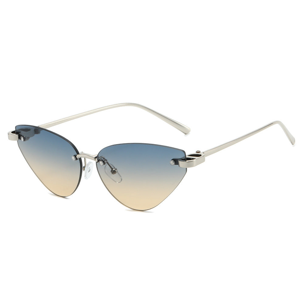 Fashion-Forward Cat-Eye Sunglasses Stornfield