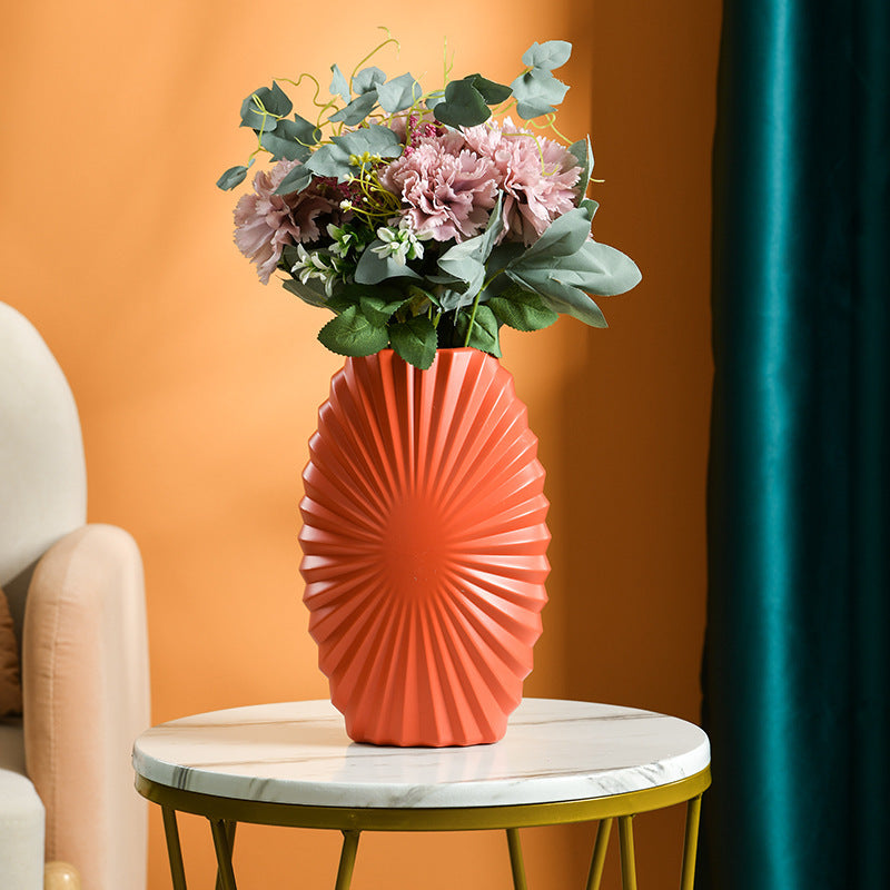 Decorative Ridged Flower Vase Stornfeild