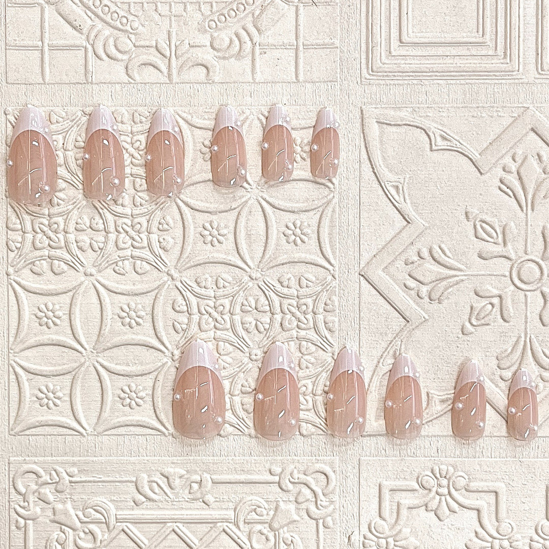 Elegant Decorative Press-On Nail Set Stornfield