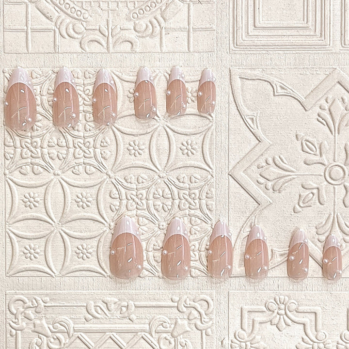 Elegant Decorative Press-On Nail Set Stornfield