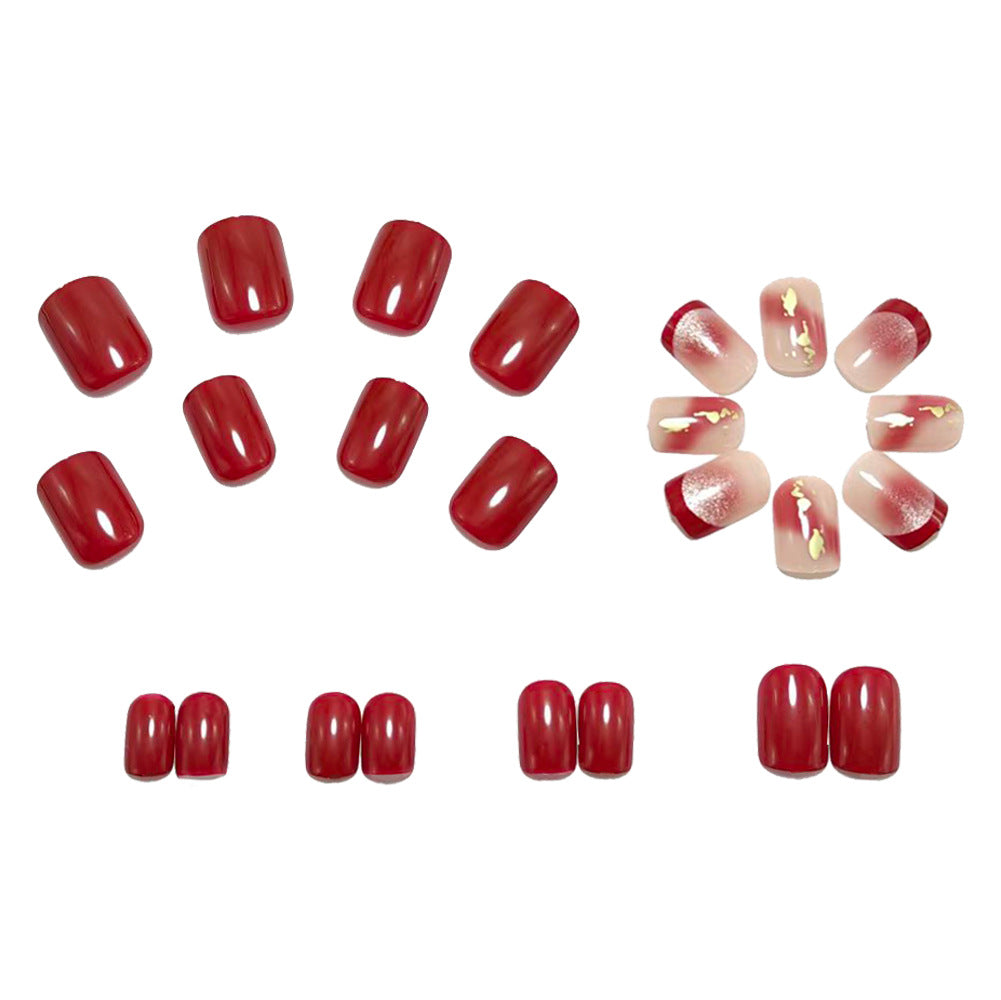 Artificial nails with glamorous glitter accents Stornfield