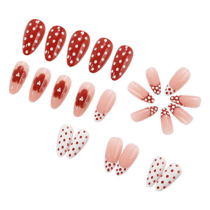 Playful retro style artificial nails Stornfield