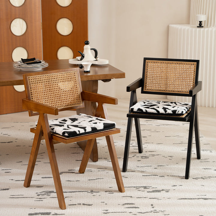 Padded seat cushion with hand-tufted leaf pattern and fastening ties Stornfield